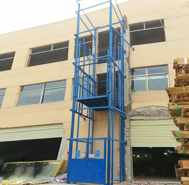 中山建材厂室外物料提升